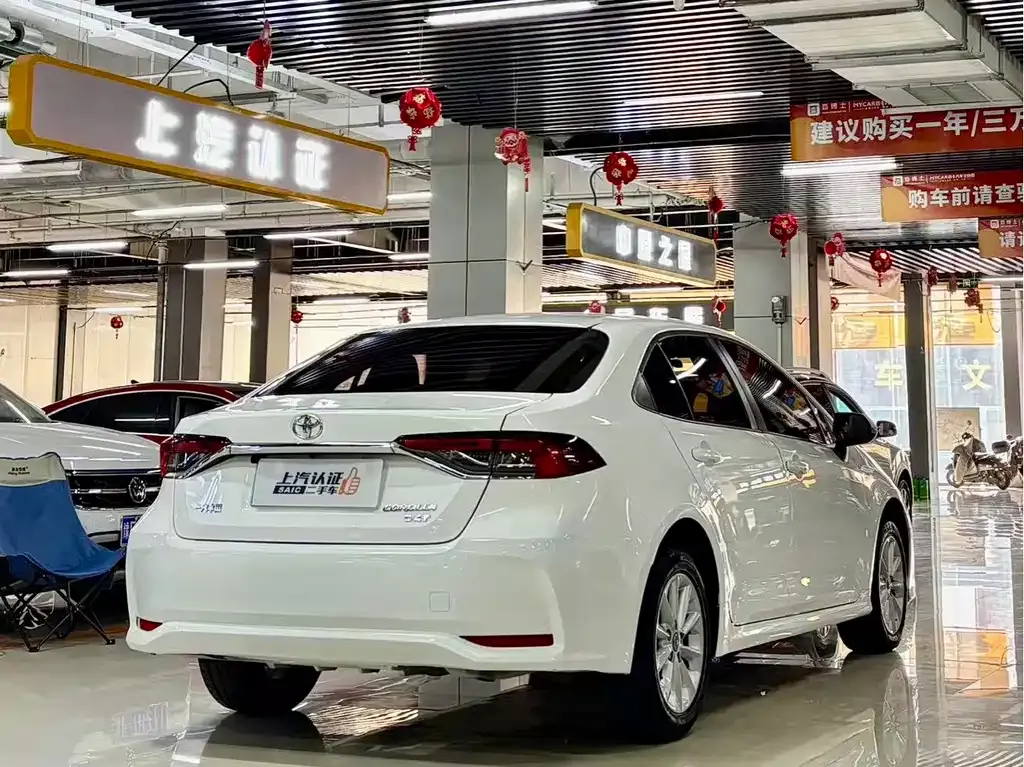 Toyota Corolla 2022 из CN, фото 9