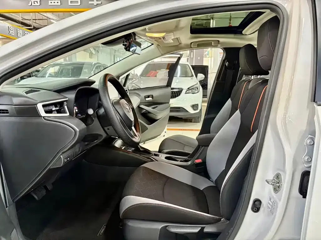 Toyota Corolla 2022 из CN, фото 4