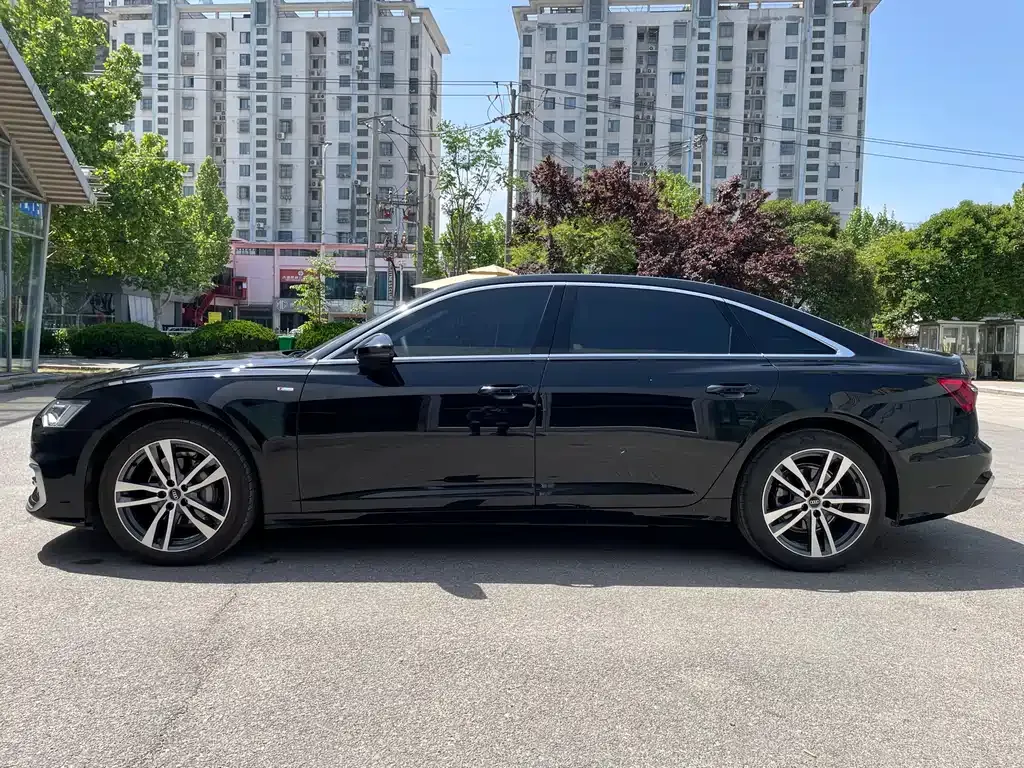 Audi A6L — фото 6