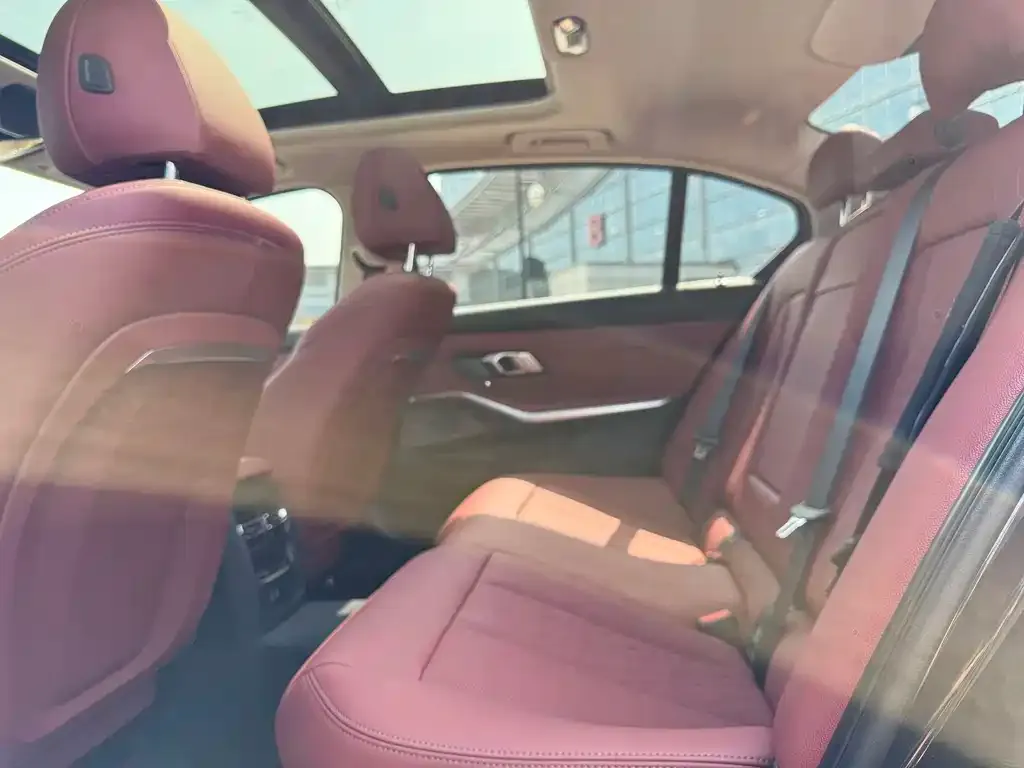 BMW i3 2025 из CN, фото 3