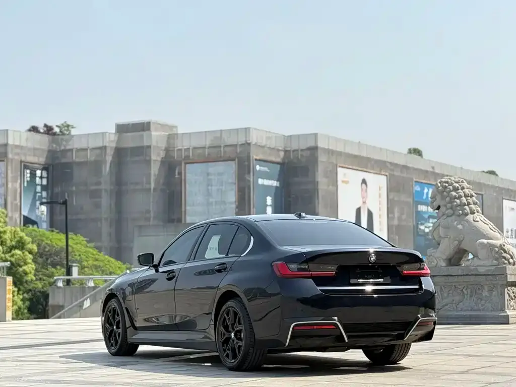 BMW i3 2025 из CN, фото 4