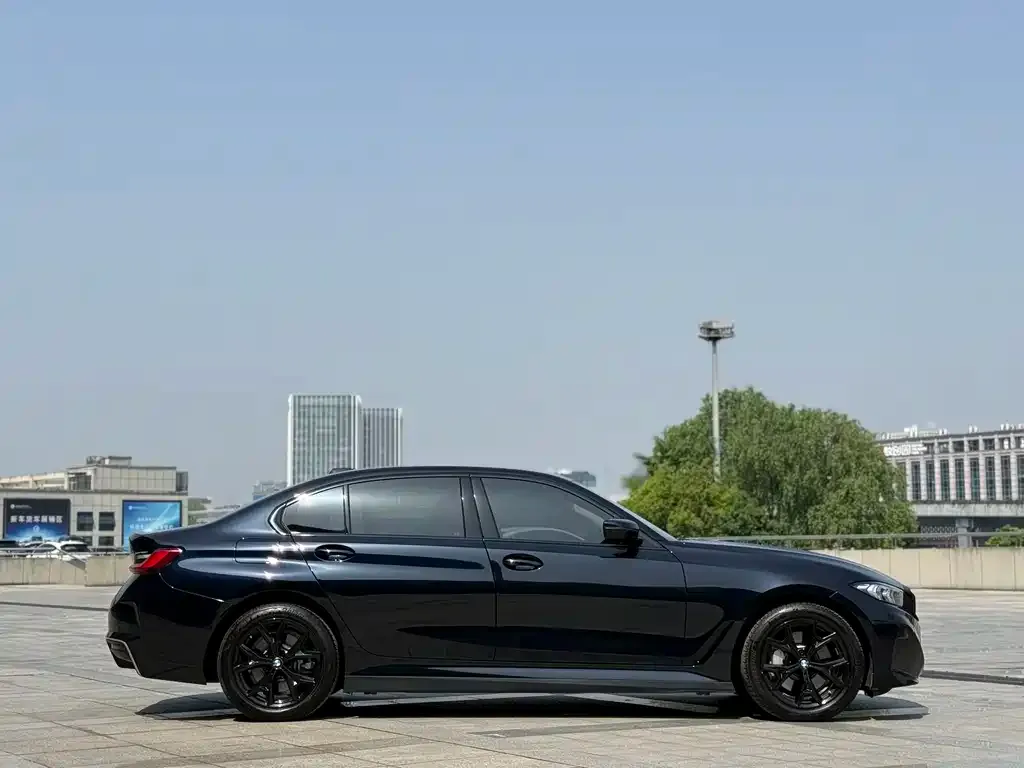 BMW i3 2025 из CN, фото 2