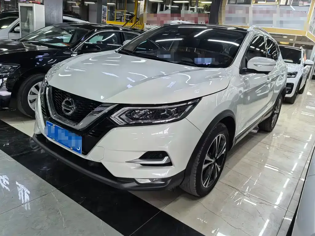 Nissan Qashqai 2022 из CN, фото 1