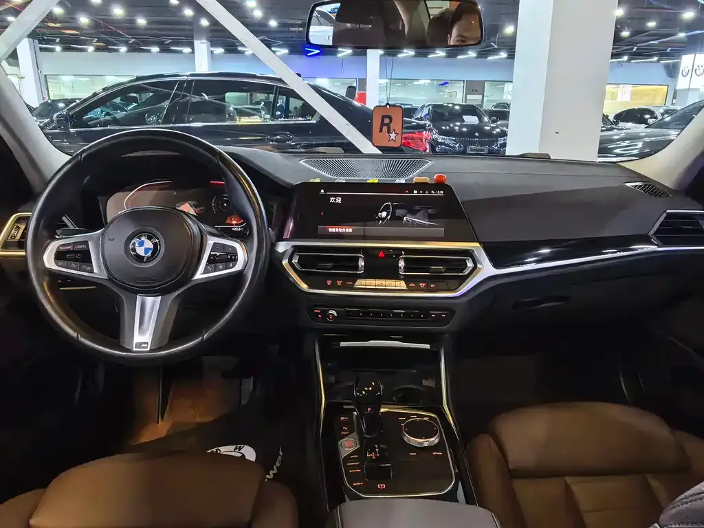 BMW 3 Series 2021 из CN, фото 4