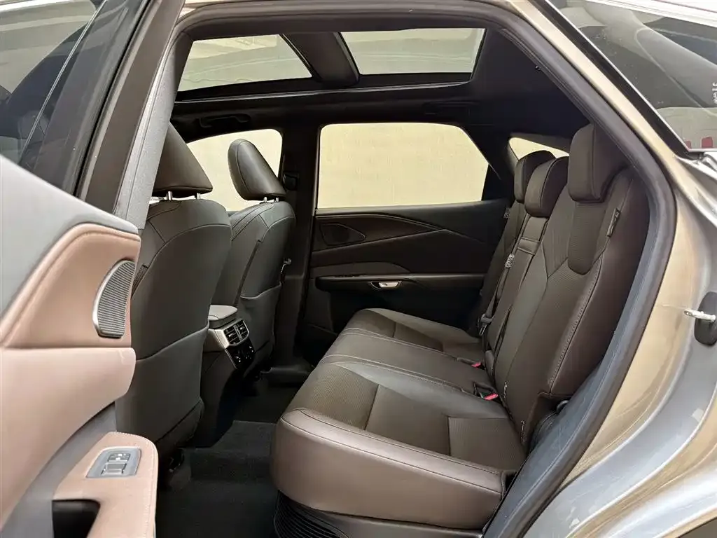 Lexus RX — фото 2