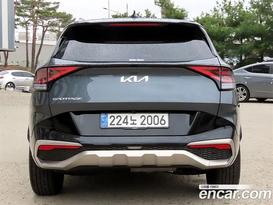 Kia Sportage — фото 9