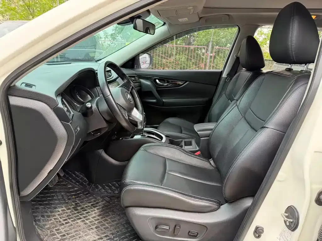 Nissan X-Trail 2021 из CN, фото 8