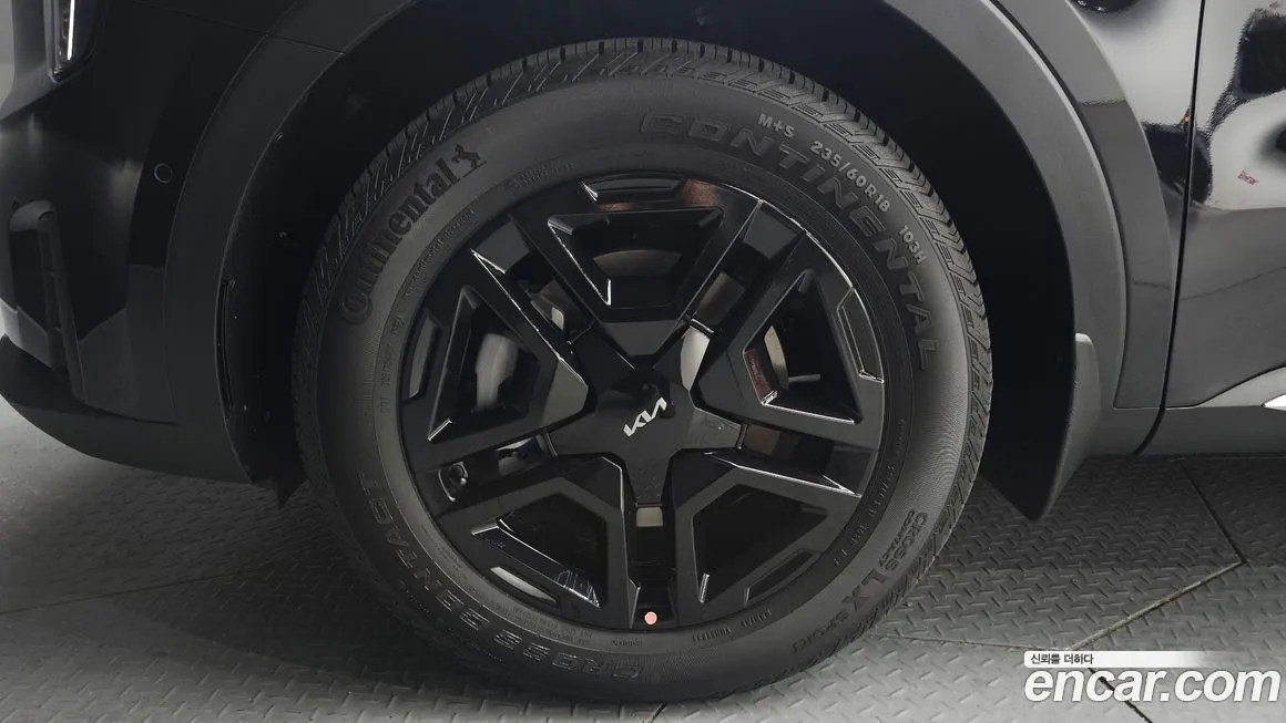 Kia Sorento — фото 5