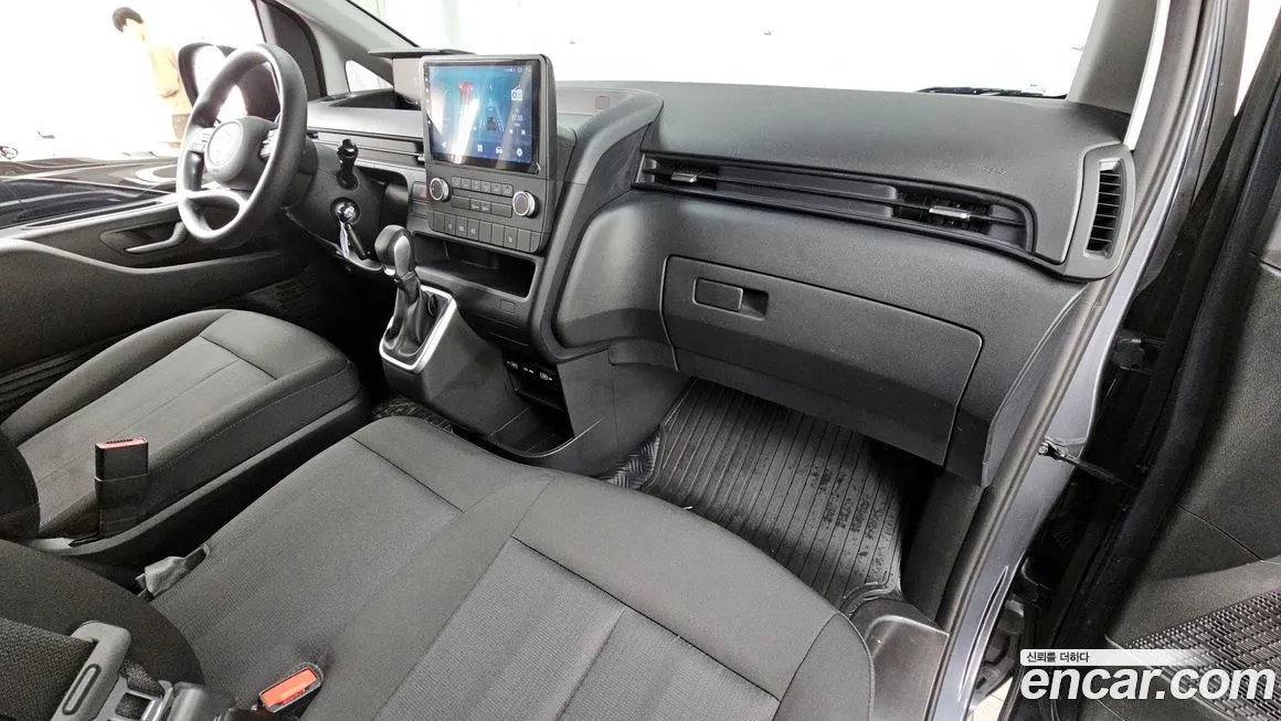 Hyundai Staria 2024 из KR, фото 9