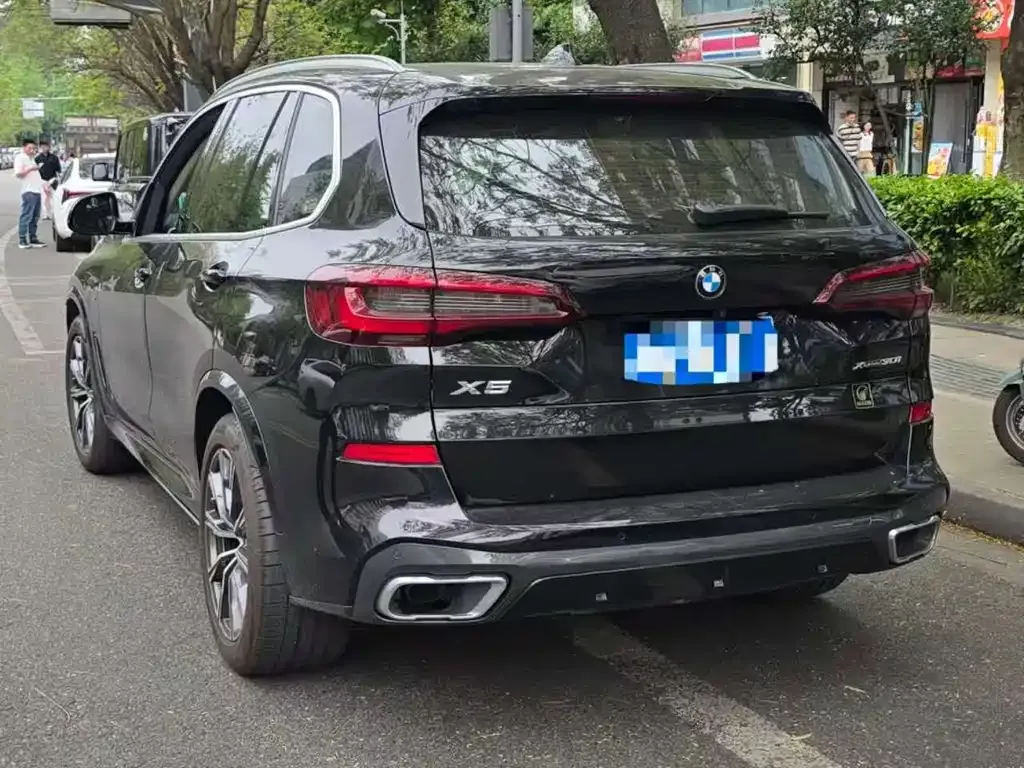 BMW X5 (Import) — фото 4
