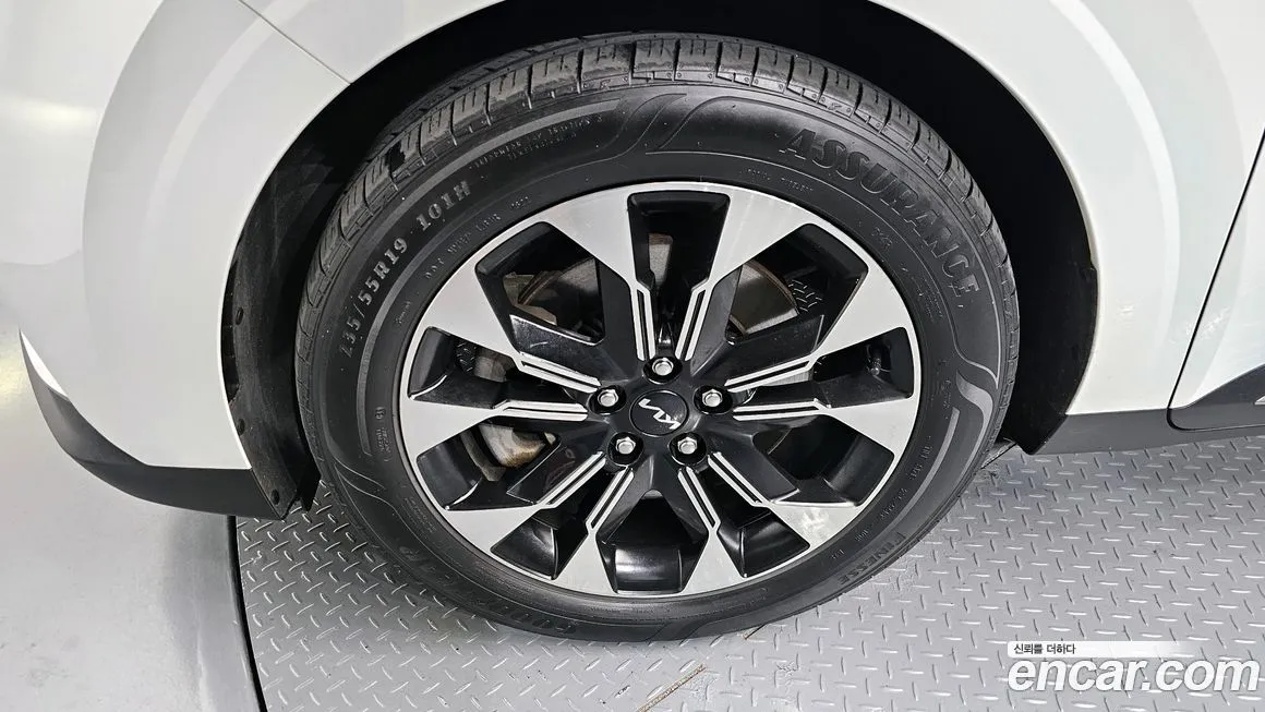 Kia Carnival 2023 из KR, фото 7