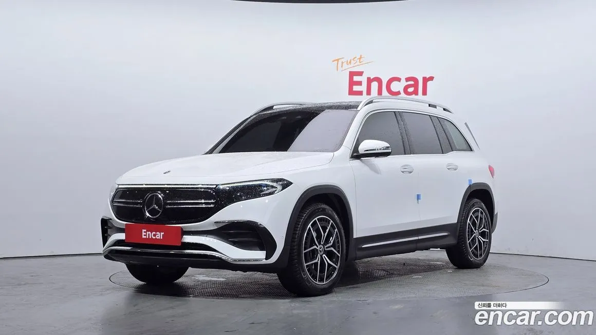 Mercedes-Benz EQB