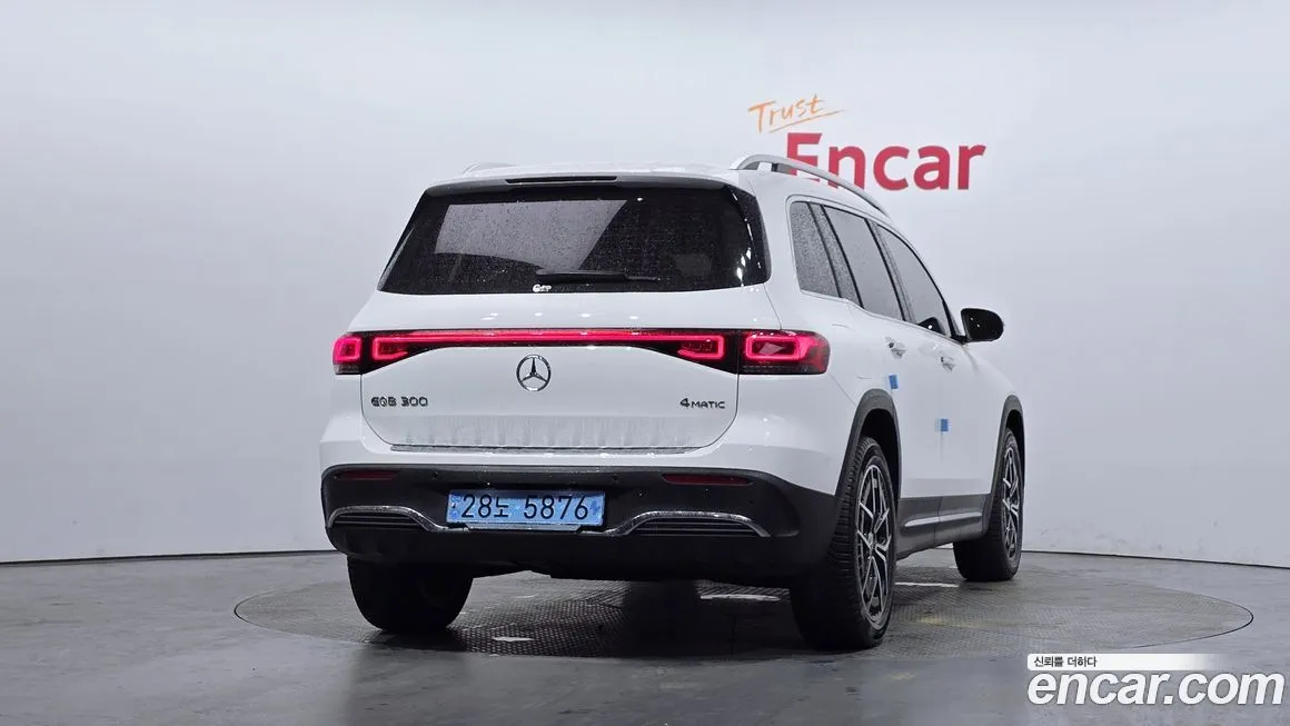 Mercedes-Benz EQB 2023 из KR, фото 3