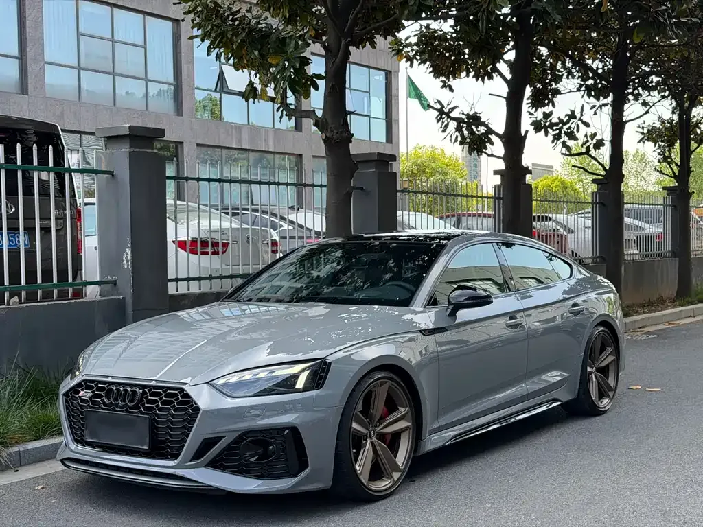 Audi RS 5