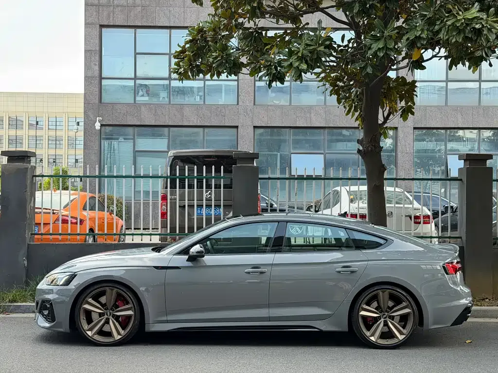 Audi RS 5 2021 из CN, фото 2