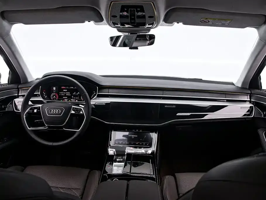 Audi A8 — фото 3