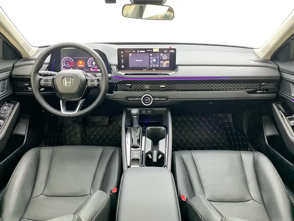 Honda Accord — фото 8