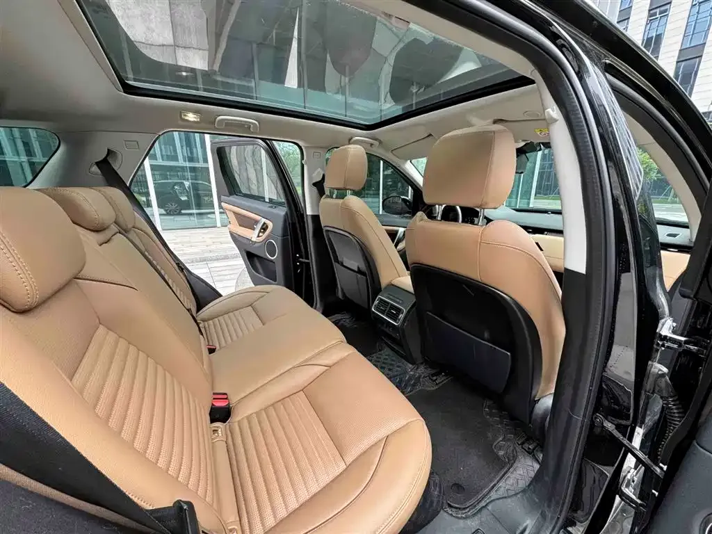 Land Rover Discovery Sport — фото 6