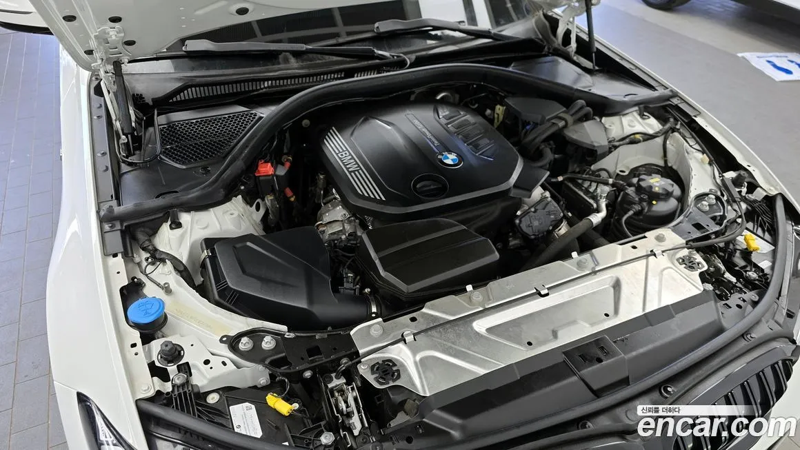 BMW 3-Series 2023 из KR, фото 9