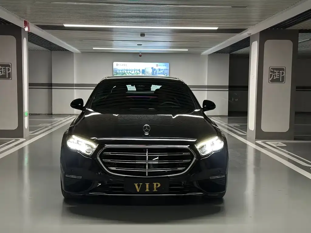 Mercedes-Benz E-Class 2024 из CN, фото 3