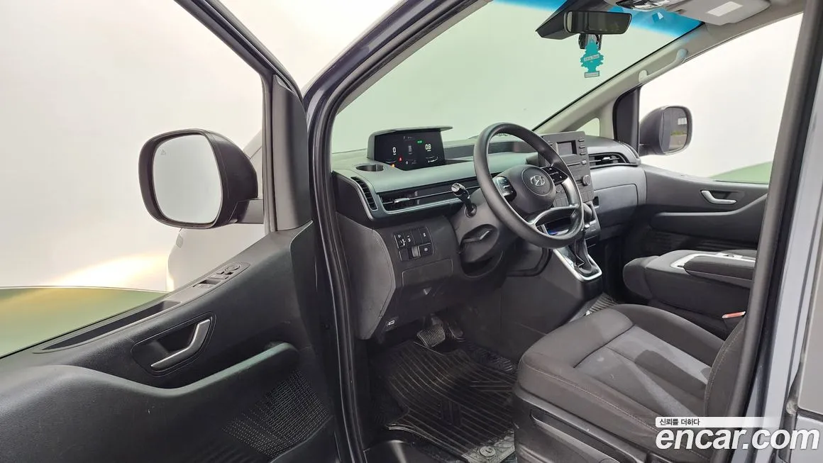 Hyundai Staria 2023 из KR, фото 10
