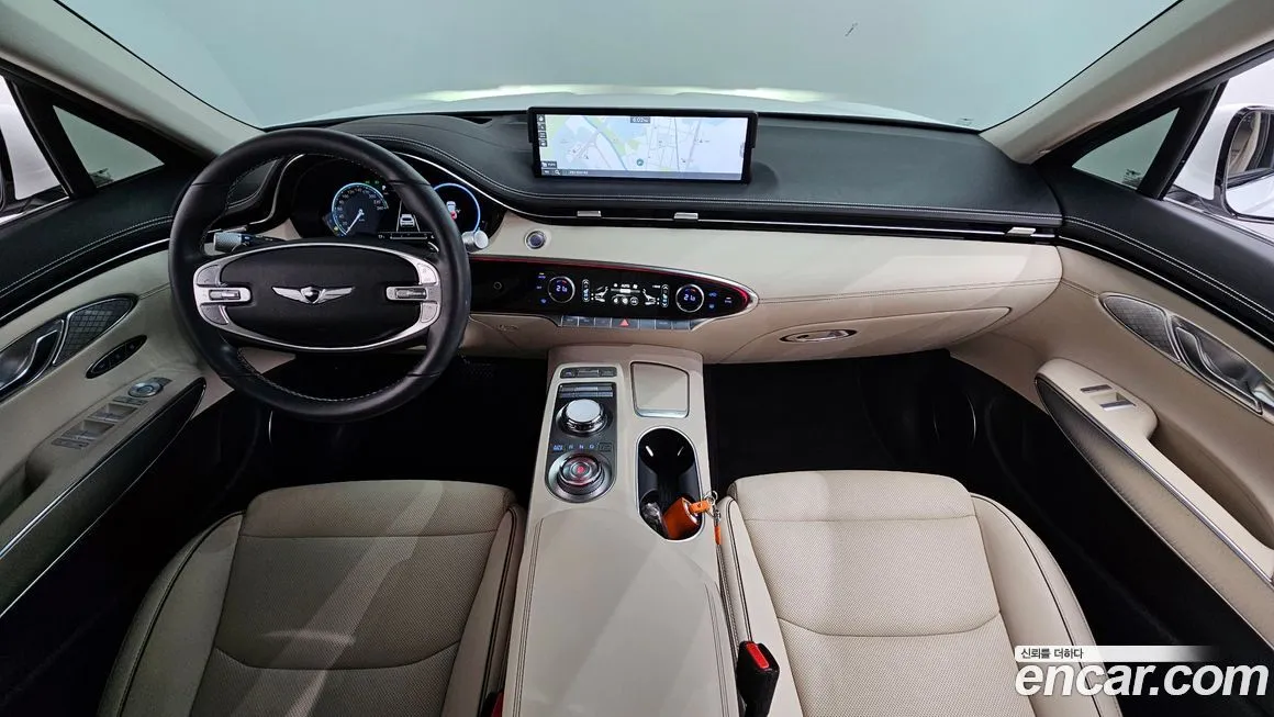 Genesis GV70 — фото 10