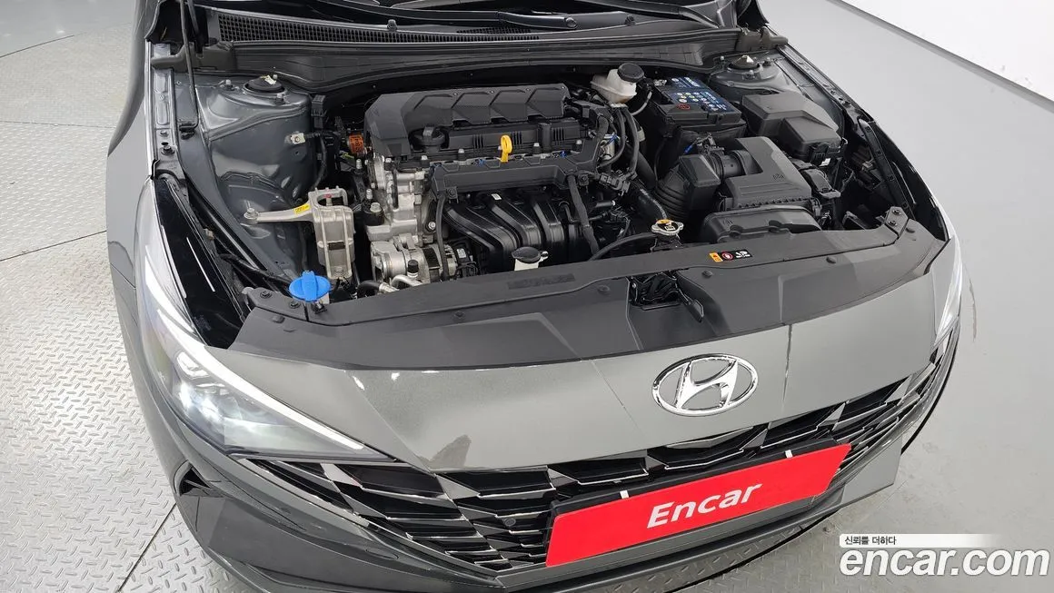 Hyundai AVANTE — фото 3