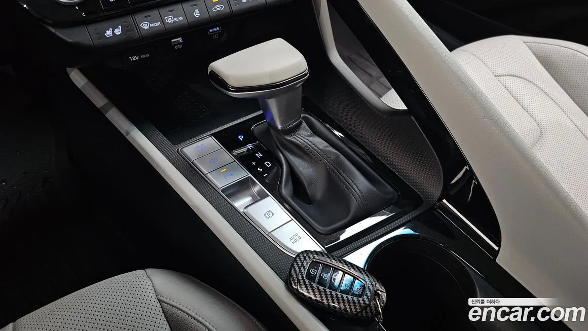 Hyundai AVANTE — фото 2