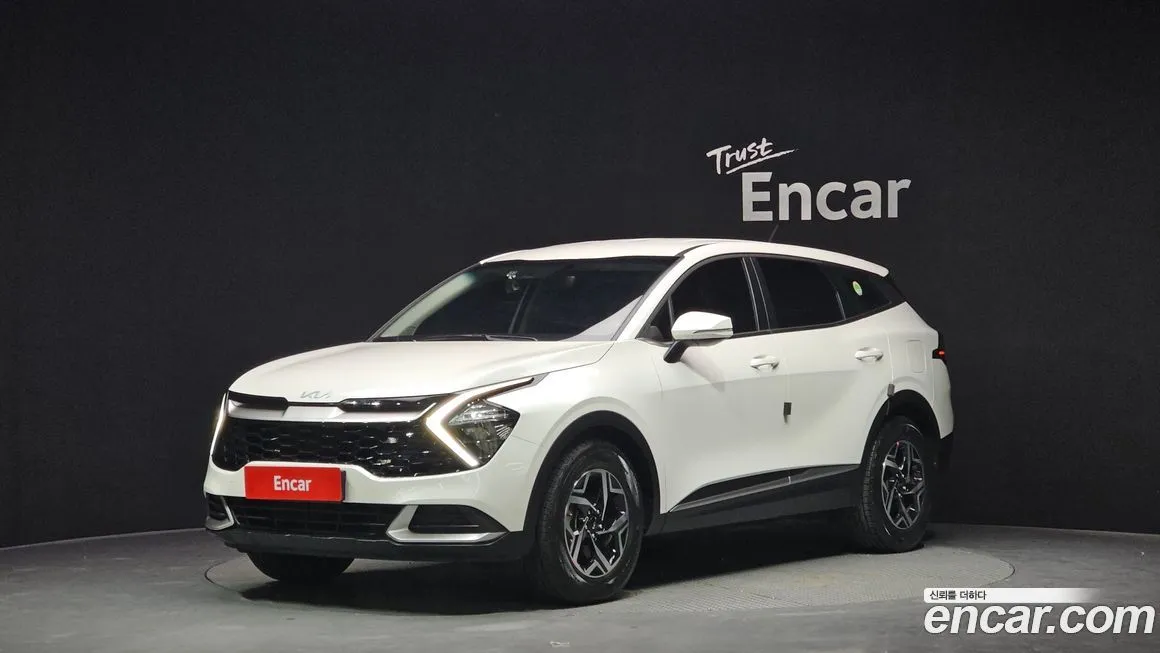 Kia Sportage — фото 1