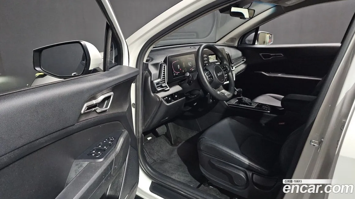 Kia Sportage — фото 8