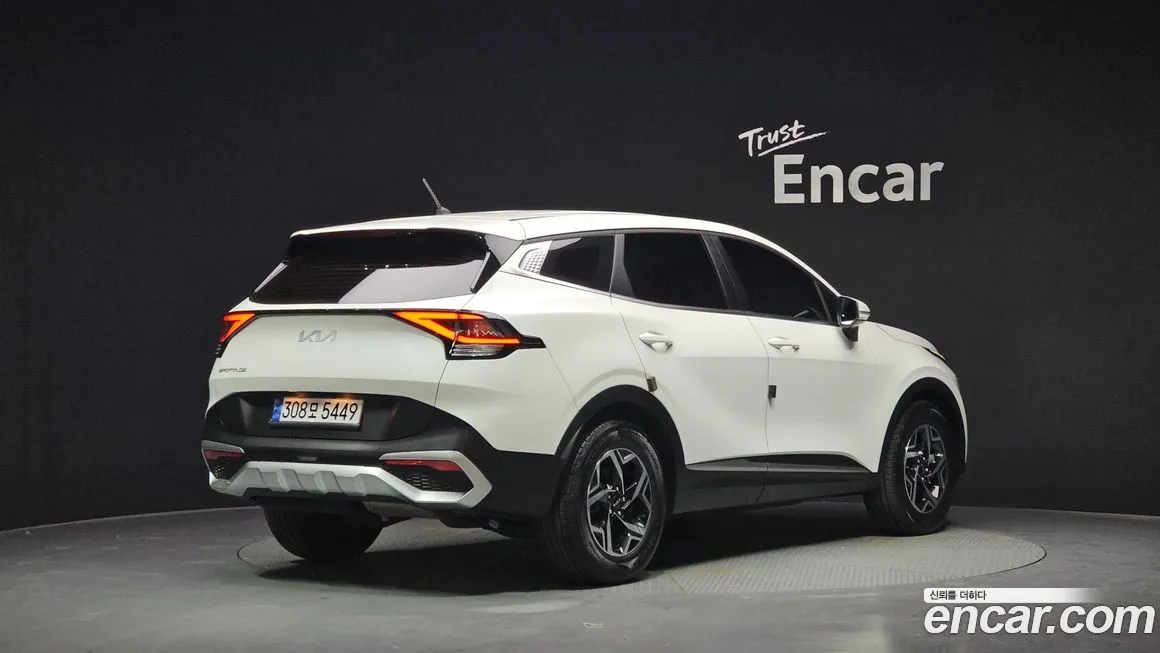 Kia Sportage — фото 7