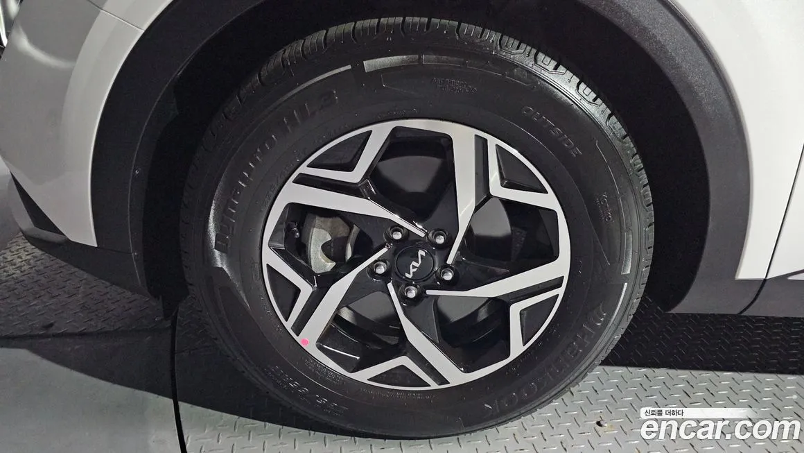 Kia Sportage — фото 9
