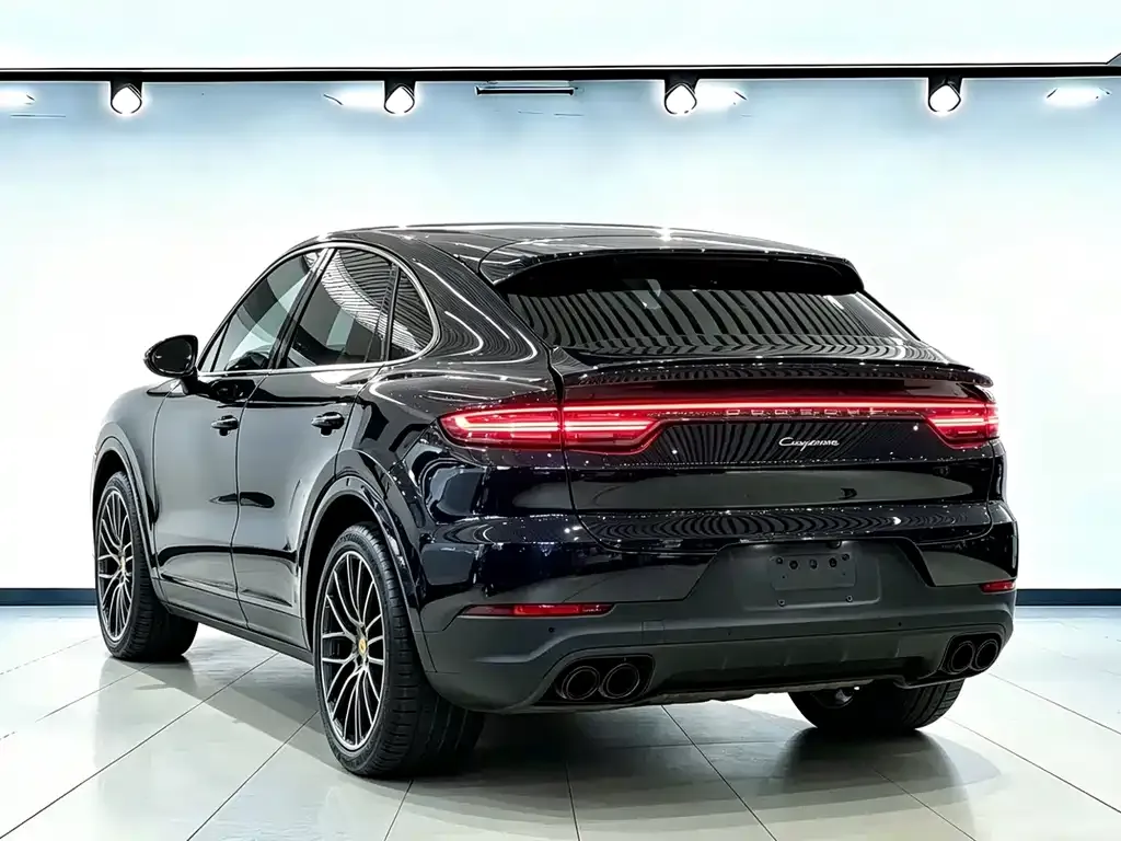 Porsche Cayenne — фото 3