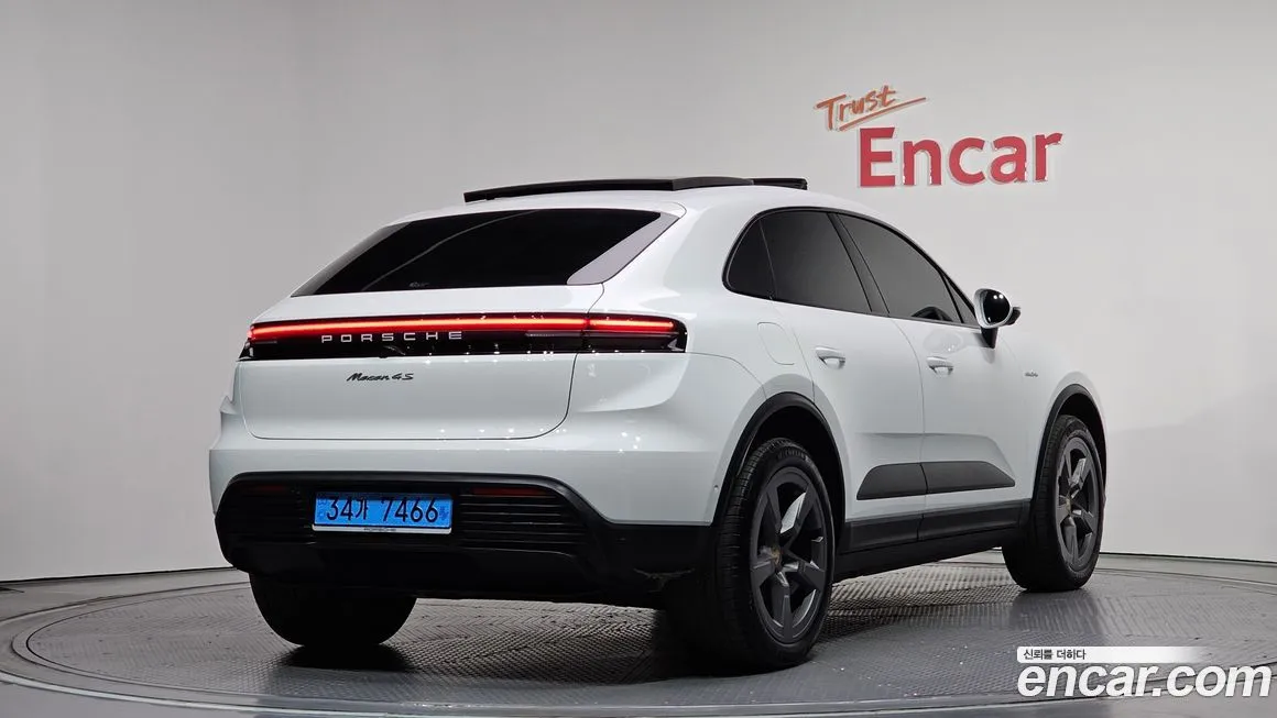 Porsche Macan 2025 из KR, фото 4