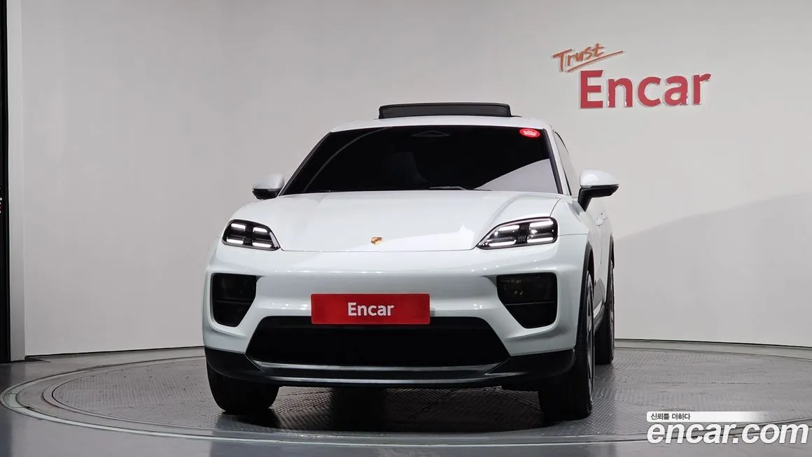 Porsche Macan 2025 из KR, фото 5