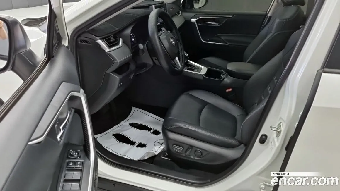 Toyota RAV4 2022 из KR, фото 10