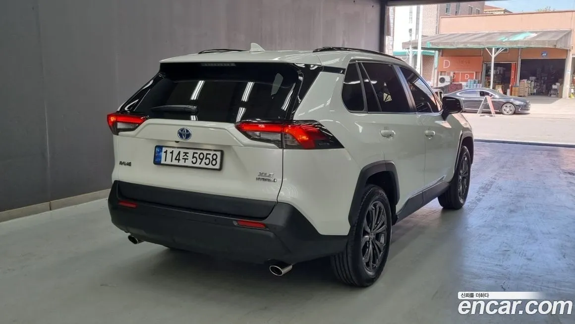 Toyota RAV4 2022 из KR, фото 3