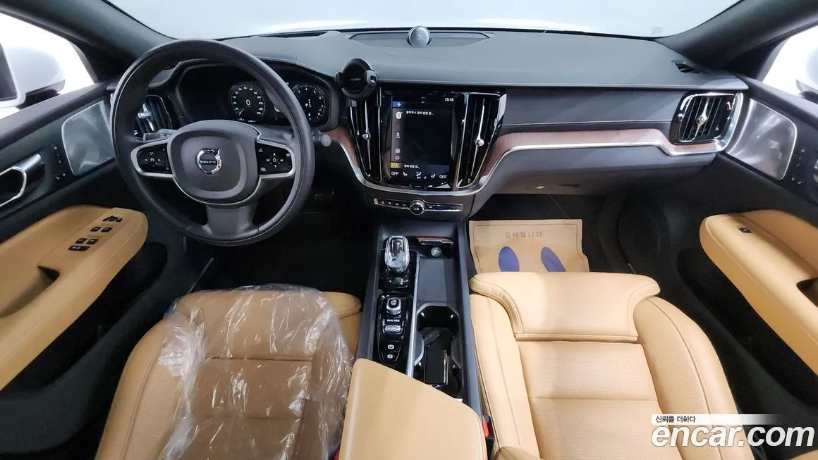Volvo S60 — фото 10