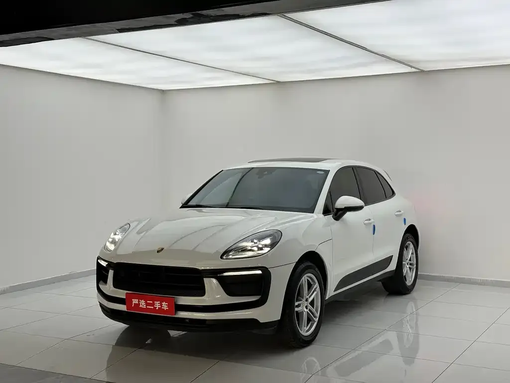 Porsche Macan — фото 1