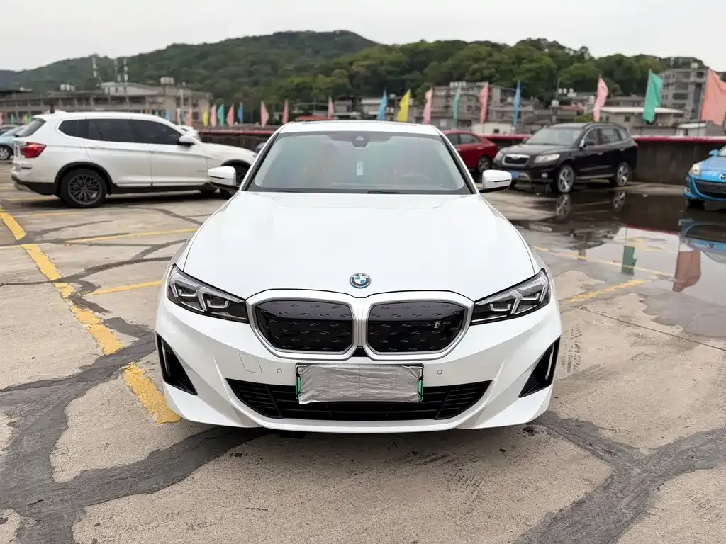 BMW i3 2023 из CN, фото 4