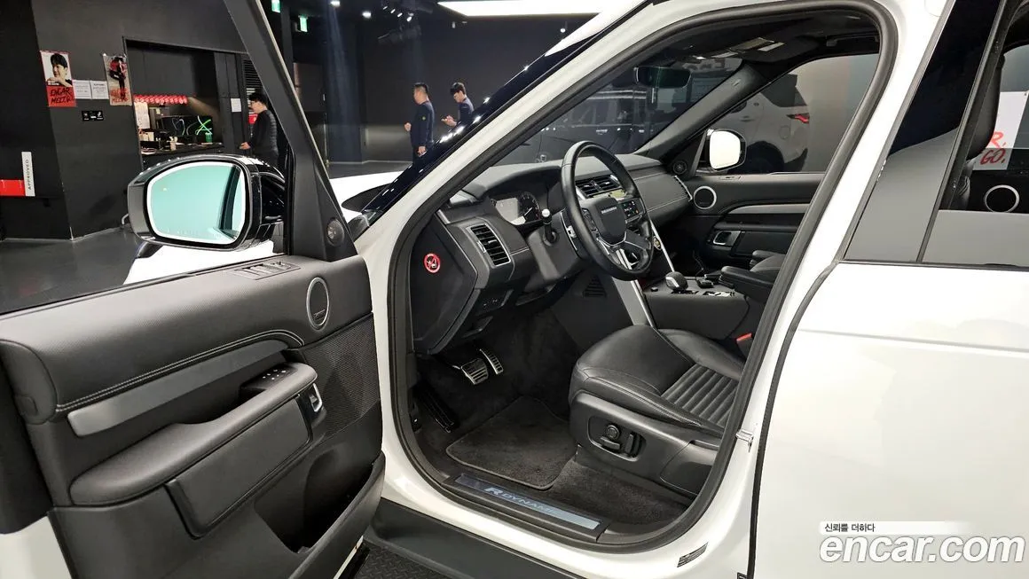 Land Rover Discovery 2023 из KR, фото 6