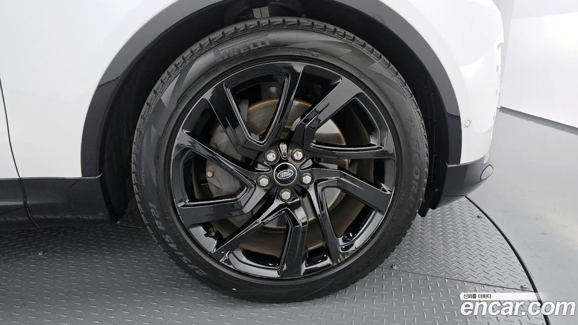 Land Rover Discovery 2023 из KR, фото 10