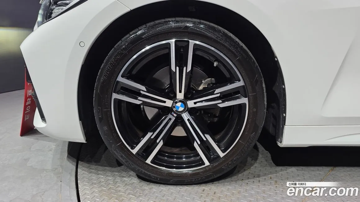 BMW 4-Series 2022 из KR, фото 8