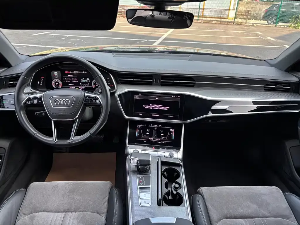 Audi A6L — фото 2