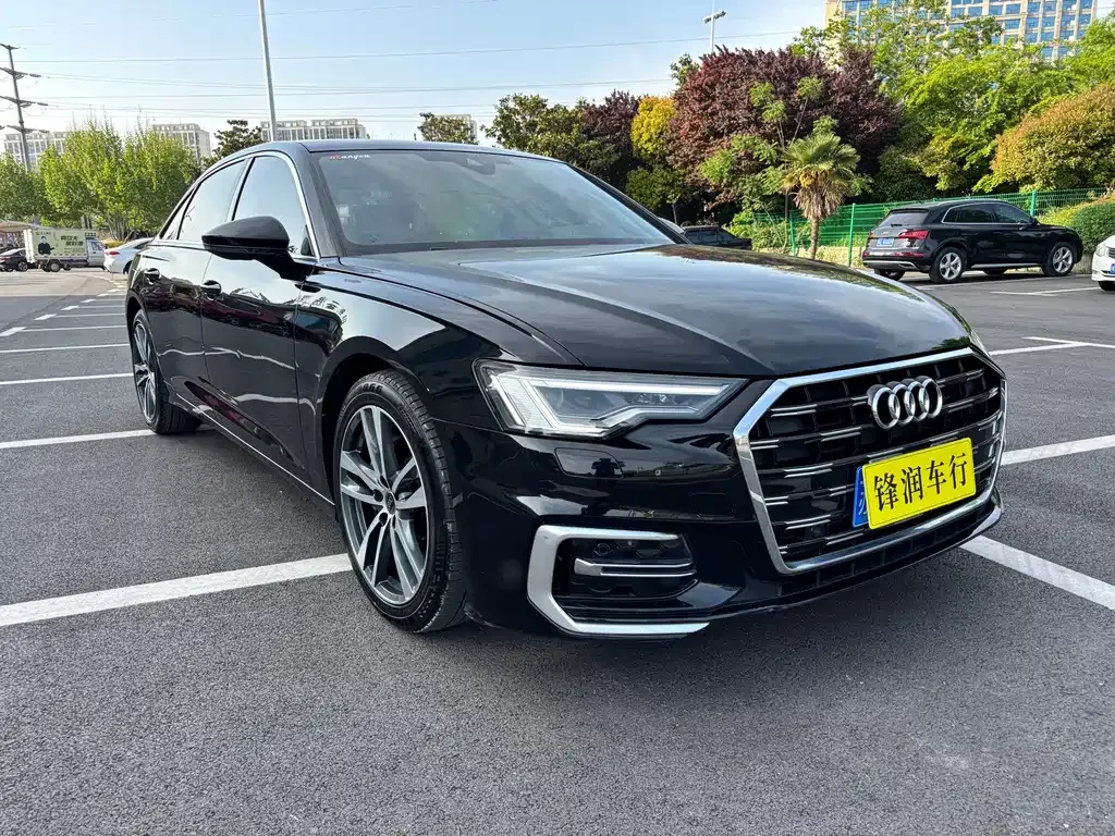 Audi A6L — фото 8