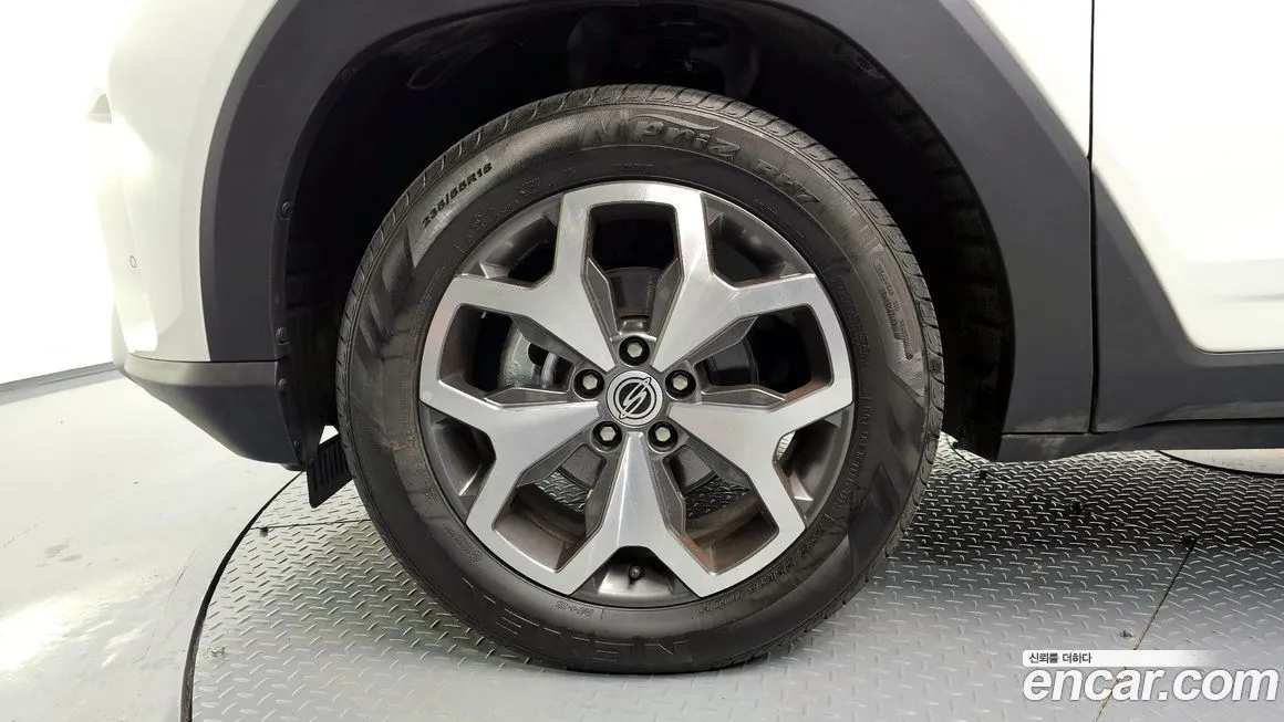 KG Mobility (Ssangyong) Torres — фото 9
