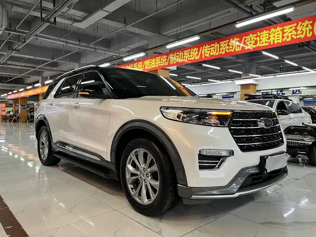 Ford Explorer 2021 из CN, фото 8