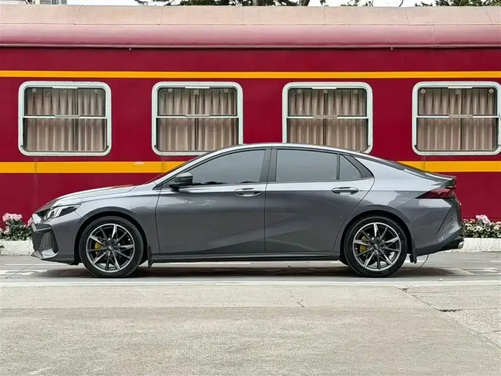 GAC Motor Shadow Leopard — фото 6
