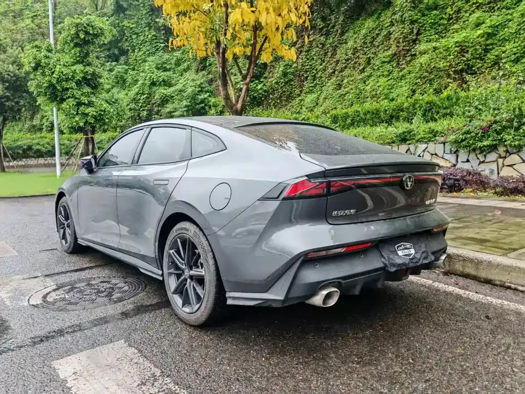 Changan UNI-V 2023 из CN, фото 8