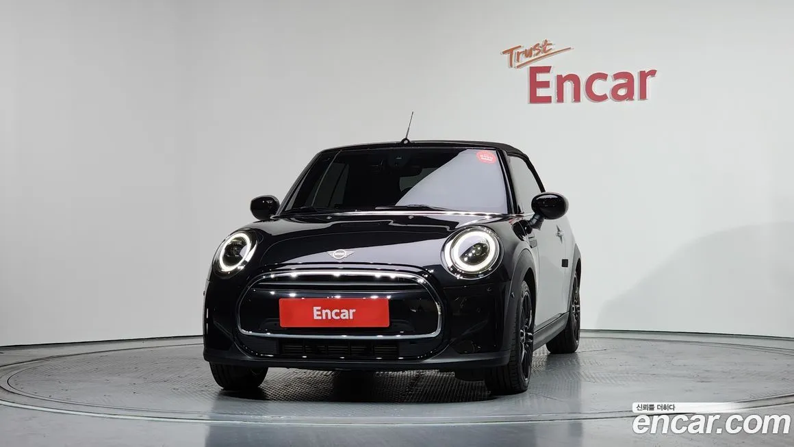 Mini Cooper Convertible 2024 из KR, фото 3